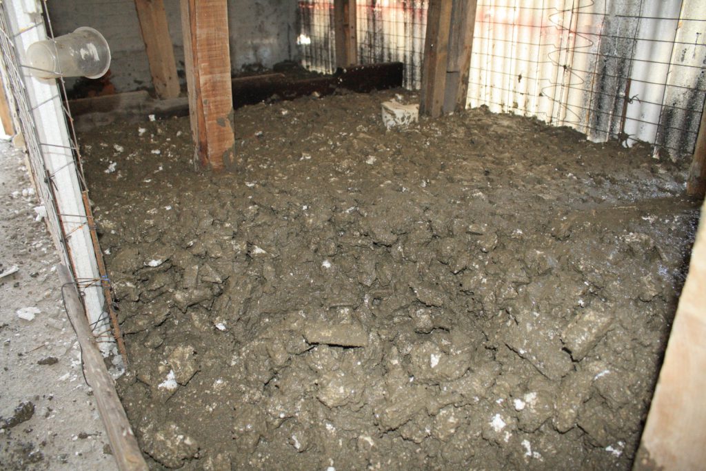 Proyecto de construcción ligera DAEMSA: Proyecto Unicel Relleno Cimentación en Baño